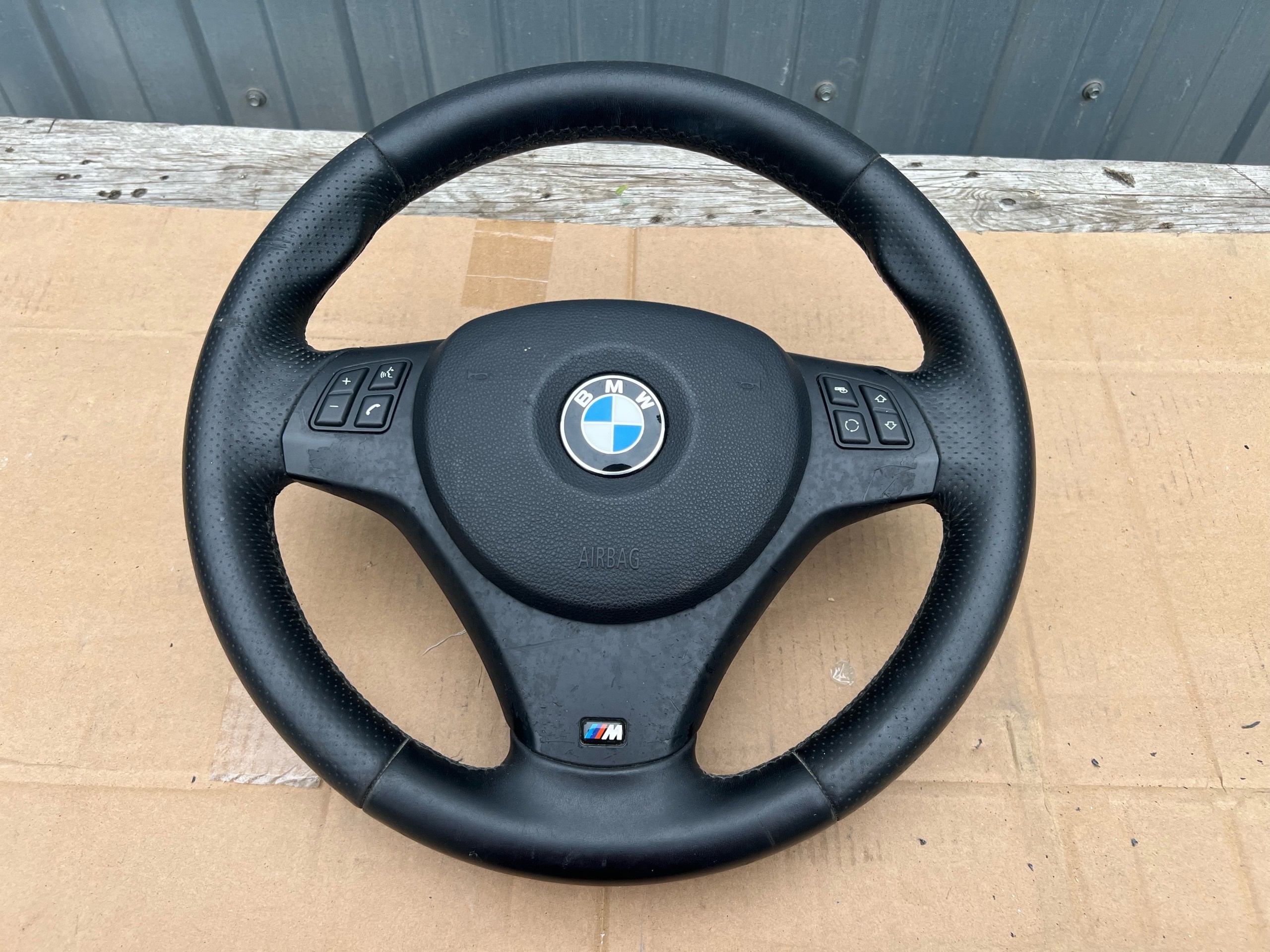 М руль е90 е87
