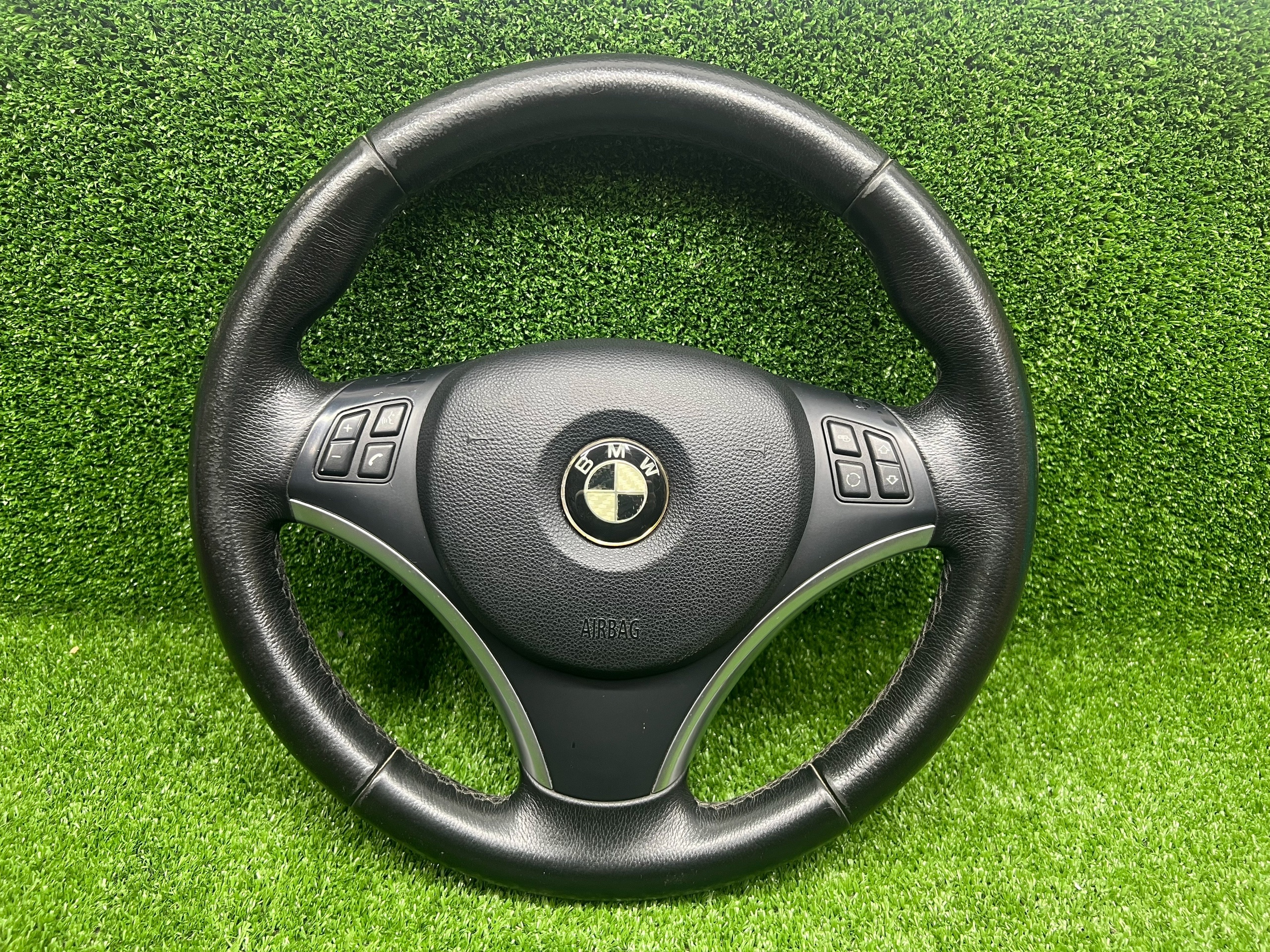 Спорт руль е90