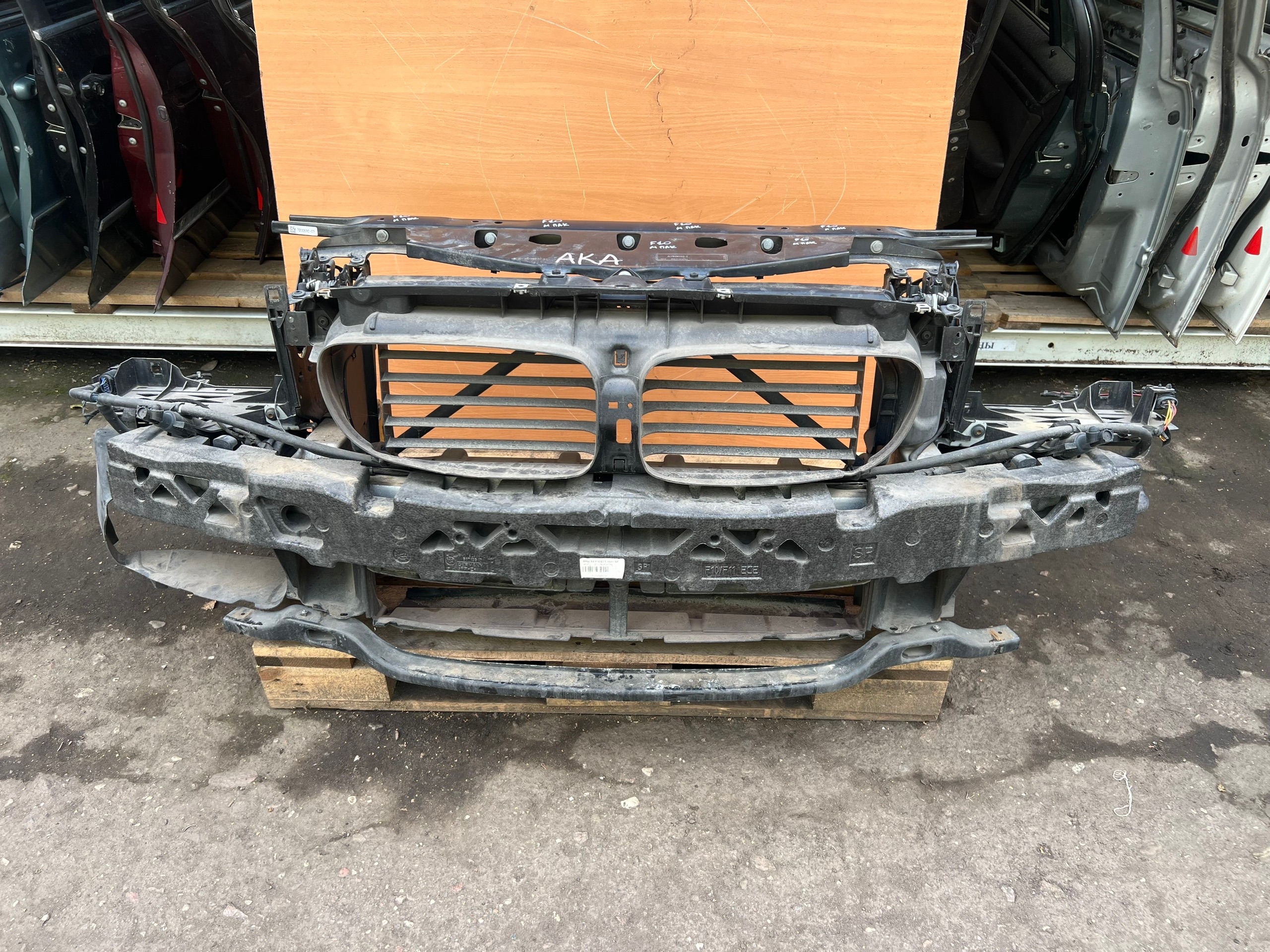 Телевизор F10