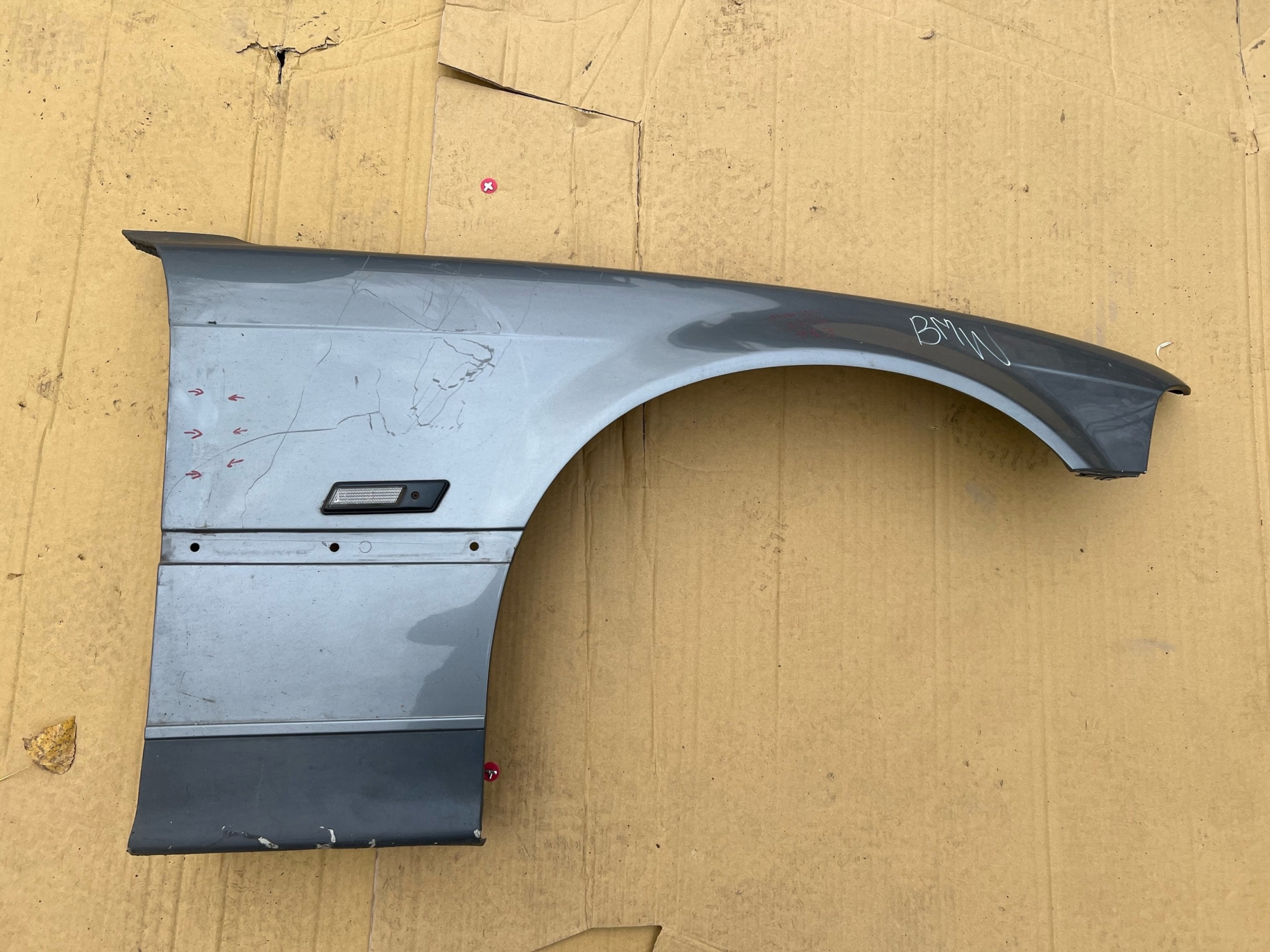 Крыло е36