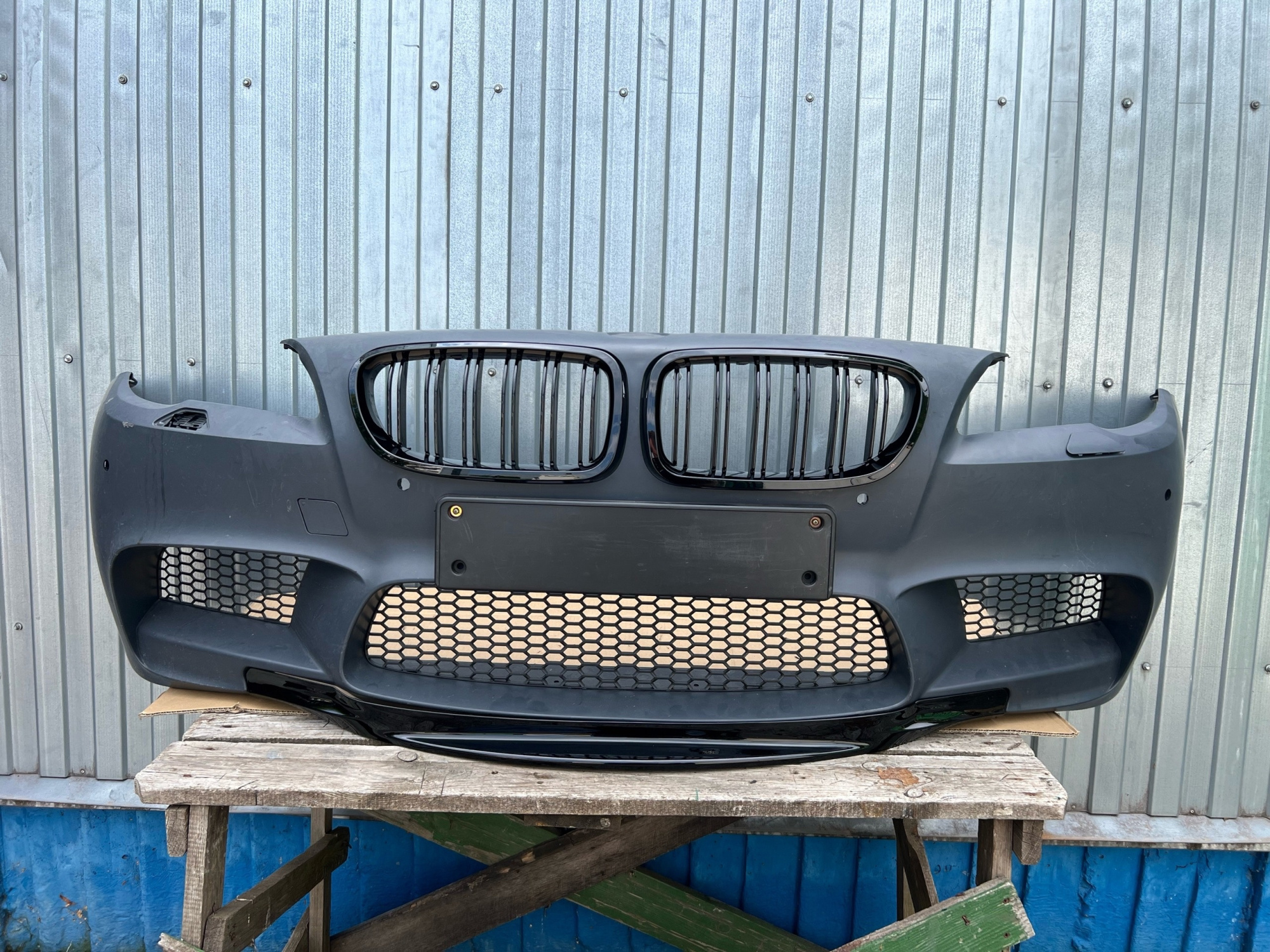 M5 F10 бампер